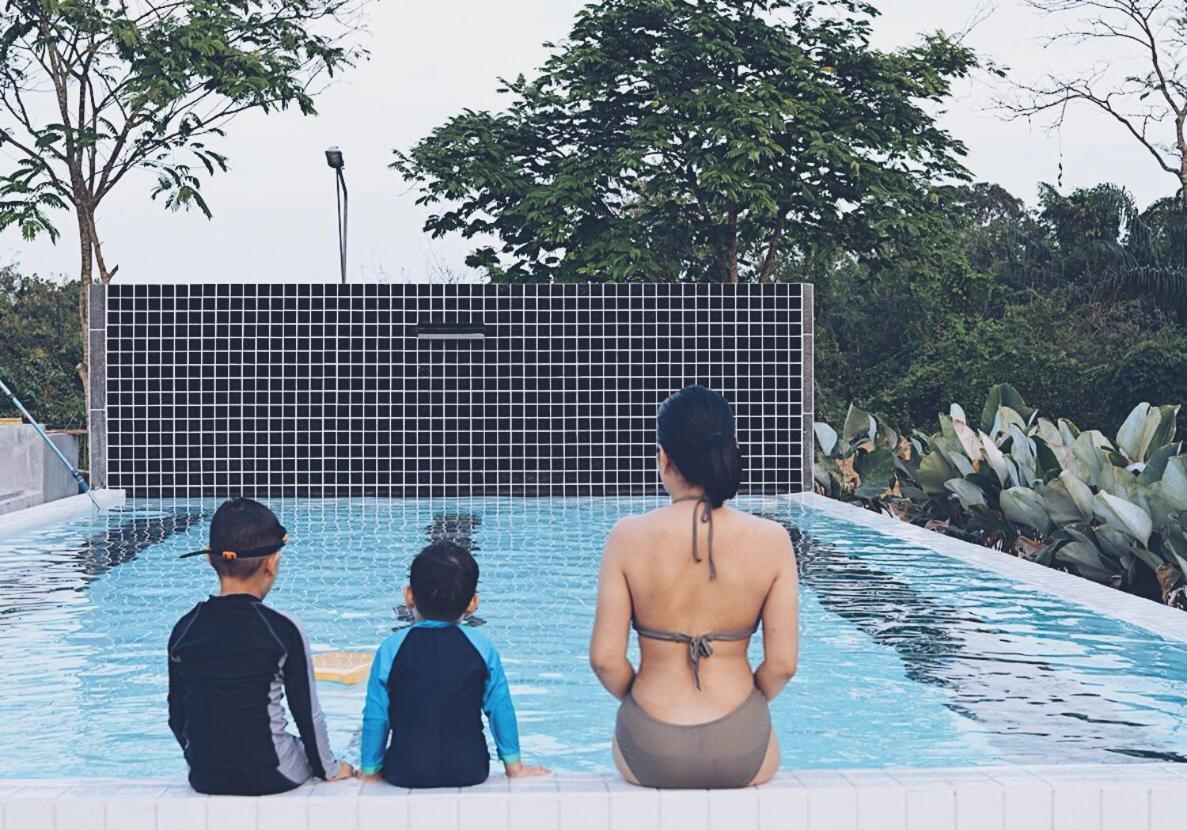 Wannachart Boutique Resort Tha Sala Luaran gambar